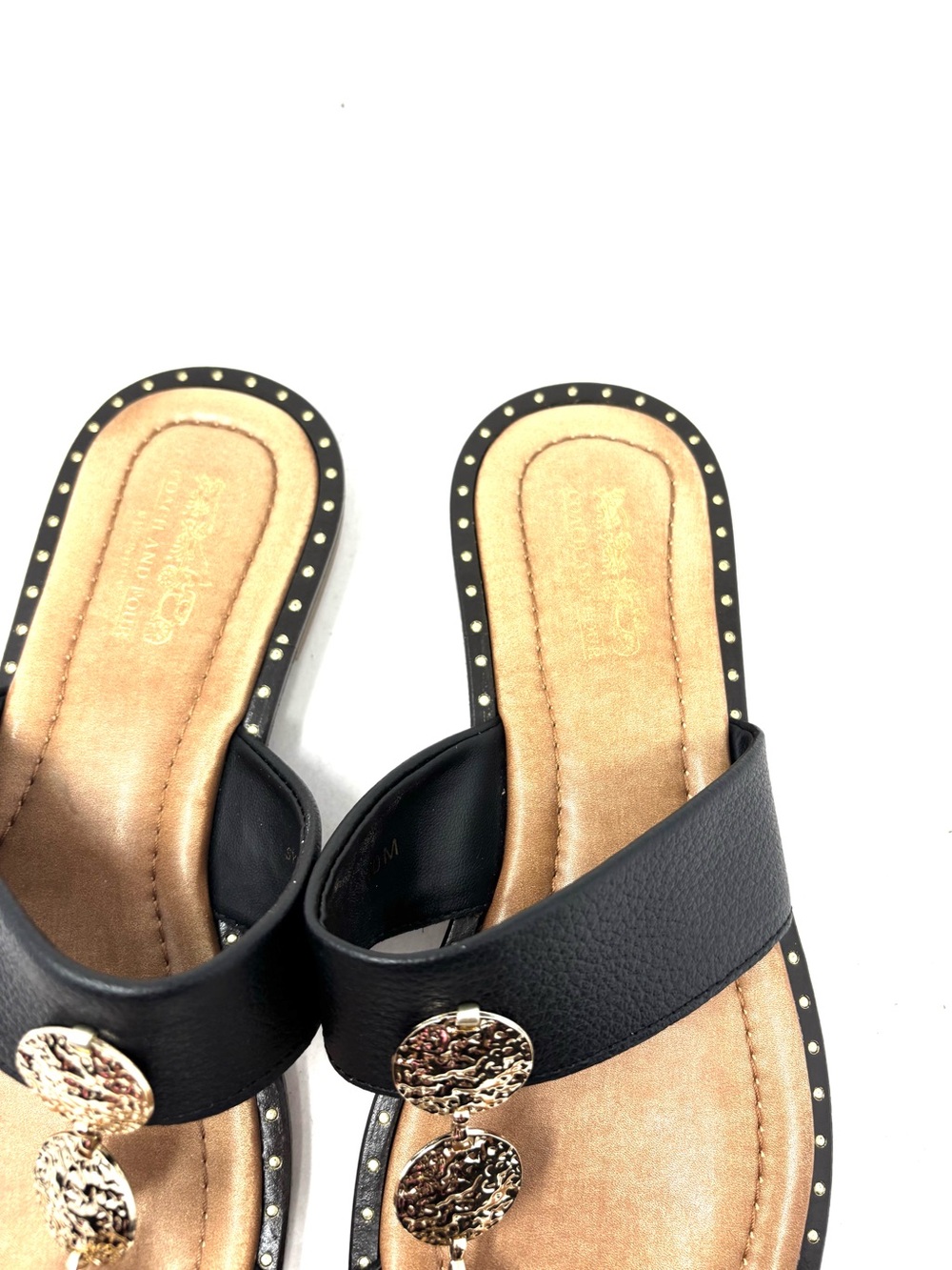 NEW Coach and Four Sandals - Picture 7 of 7